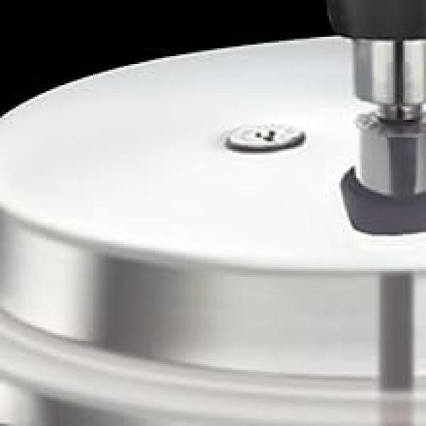 PRESTIGE  DEEP PAN  PRESSURE COOKER - Senior